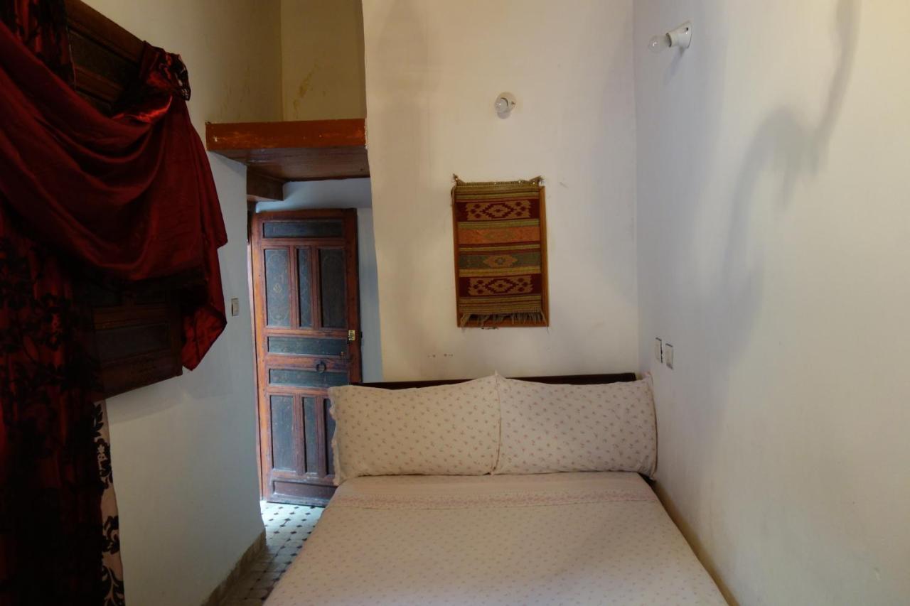 Riad Mikou Фес Экстерьер фото